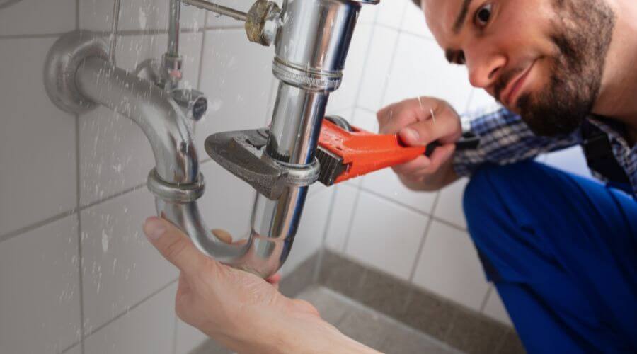 Professional water heater repair in Muenster, TX